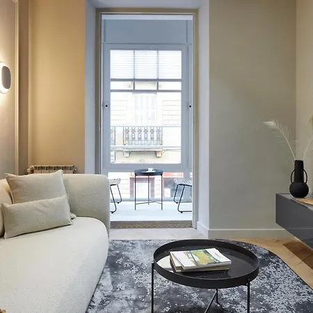 Azoka By Feelfree * San Sebastián