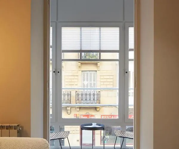 Azoka By Feelfree Apartament